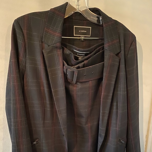 le chateau Jackets & Blazers - Le Chateau Jacket and Skirt Suit
